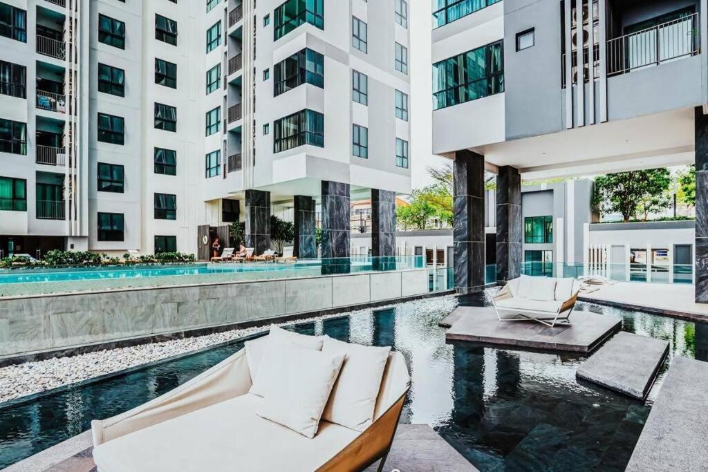 Sea View 2 Bed Room Condo @ Central Pattaya Esterno foto