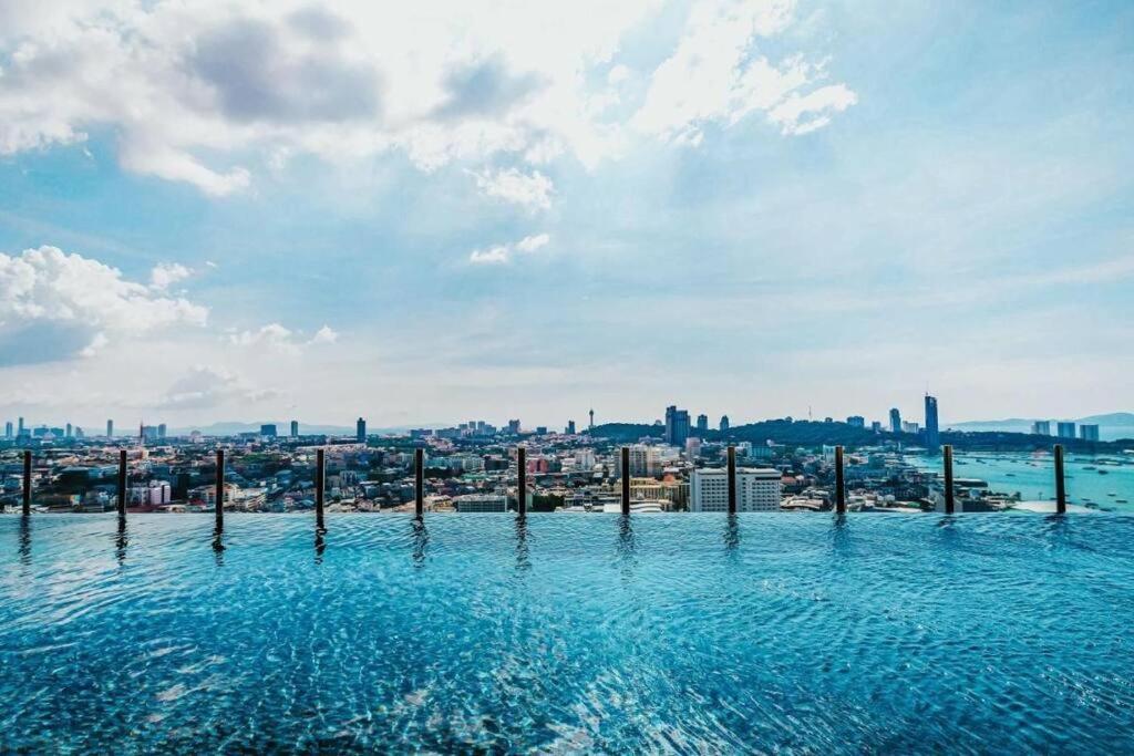 Sea View 2 Bed Room Condo @ Central Pattaya Esterno foto
