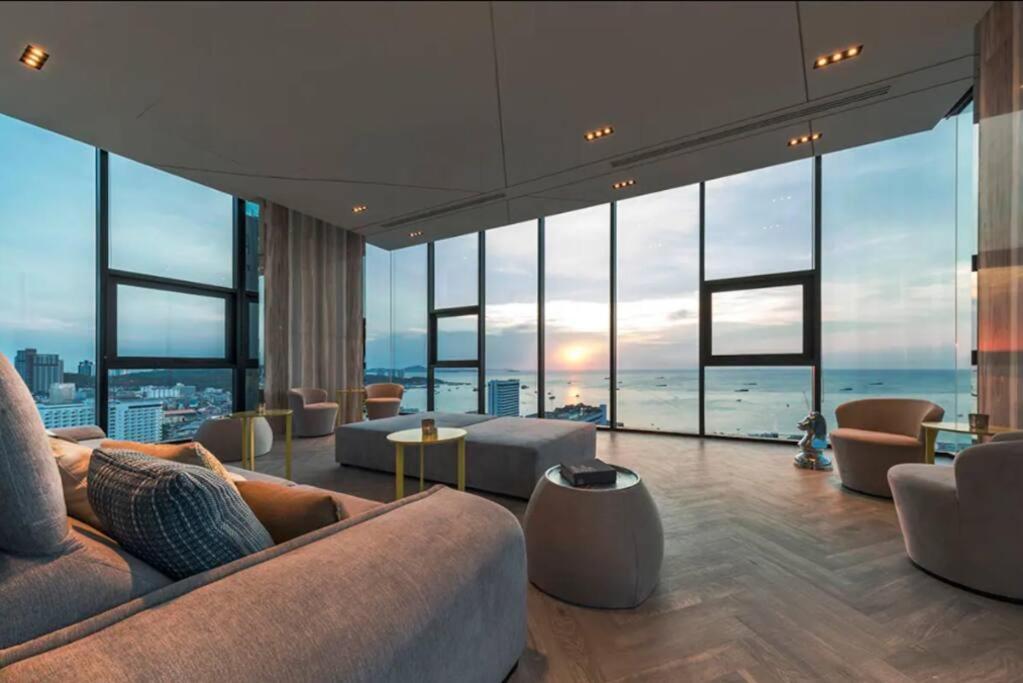 Sea View 2 Bed Room Condo @ Central Pattaya Esterno foto